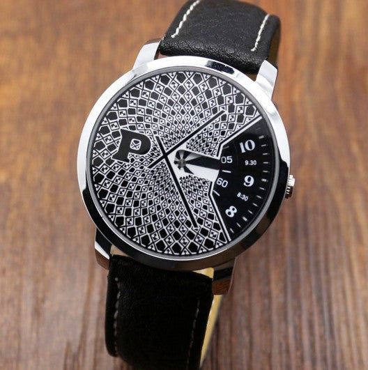 No Pointer Leather Strap Wristwatch